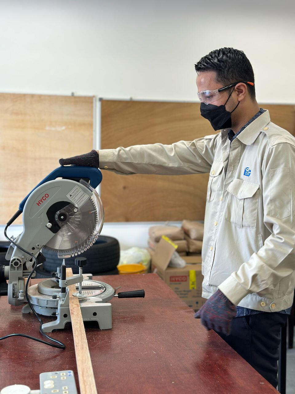 Da Vinci self-supporting structure.